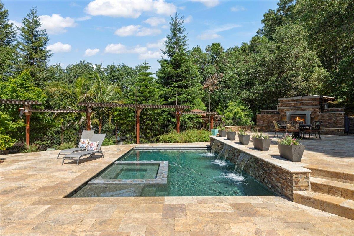 Detail Gallery Image 74 of 109 For 1880 Hollyhock Ln, Gilroy,  CA 95020 - 4 Beds | 3/1 Baths