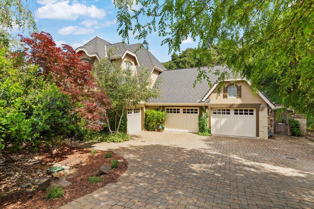 Detail Gallery Image 85 of 109 For 1880 Hollyhock Ln, Gilroy,  CA 95020 - 4 Beds | 3/1 Baths