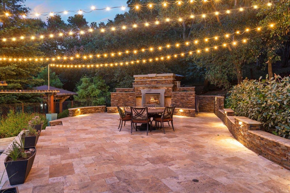 Detail Gallery Image 92 of 109 For 1880 Hollyhock Ln, Gilroy,  CA 95020 - 4 Beds | 3/1 Baths