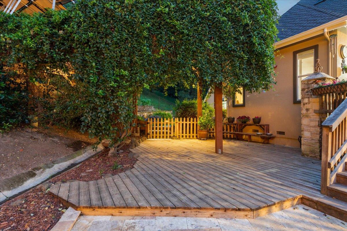 Detail Gallery Image 96 of 109 For 1880 Hollyhock Ln, Gilroy,  CA 95020 - 4 Beds | 3/1 Baths