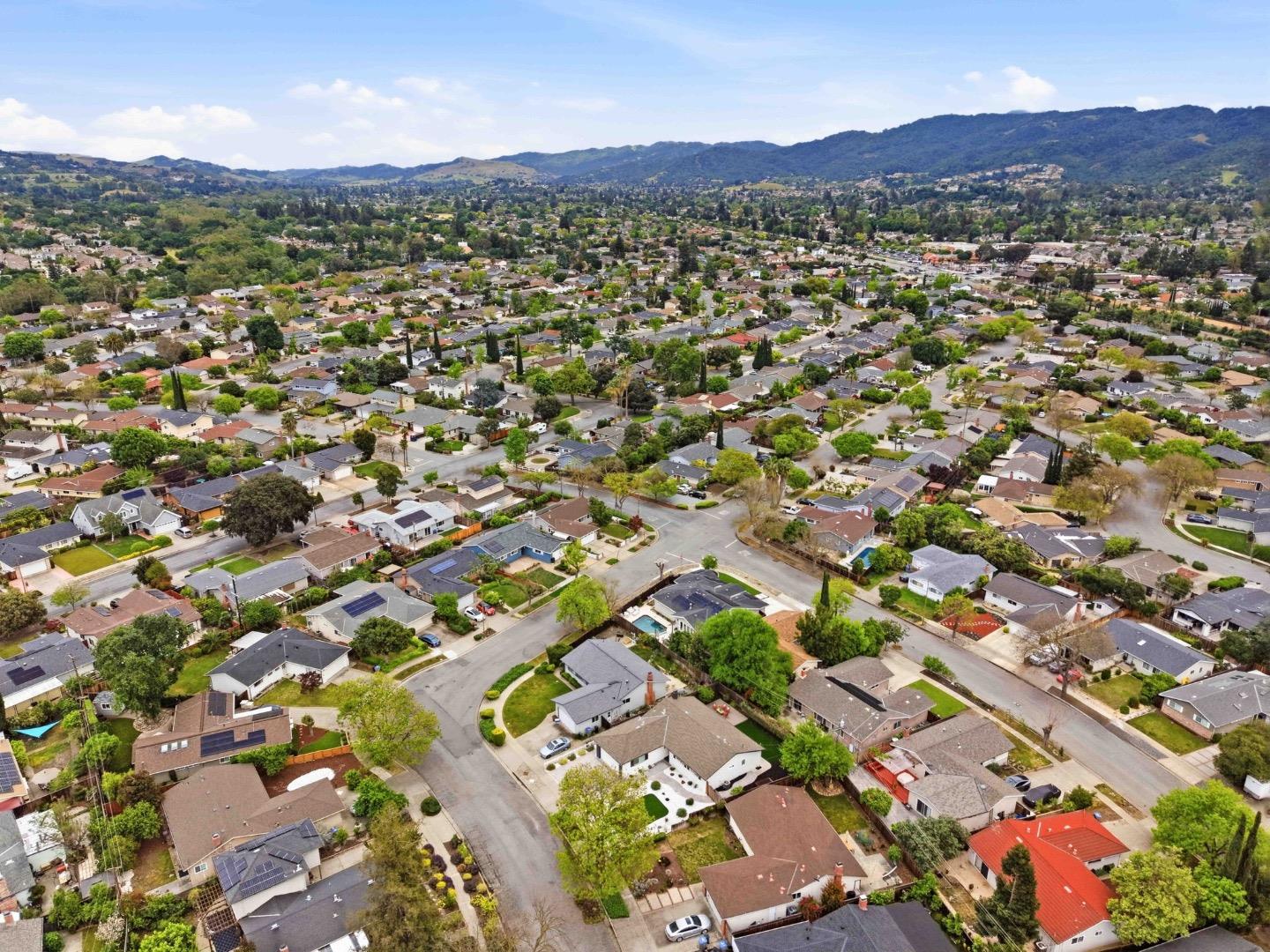 Detail Gallery Image 35 of 38 For 6273 Lillian Way, San Jose,  CA 95120 - 3 Beds | 2 Baths