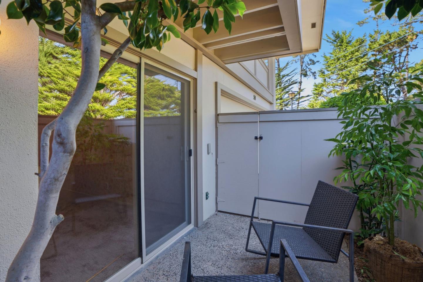 Detail Gallery Image 45 of 57 For 59 Skyline Crest Dr, Monterey,  CA 93940 - 3 Beds | 3 Baths