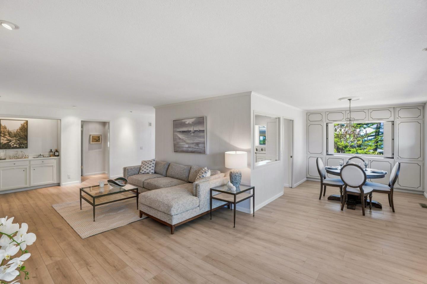 Detail Gallery Image 7 of 57 For 59 Skyline Crest Dr, Monterey,  CA 93940 - 3 Beds | 3 Baths