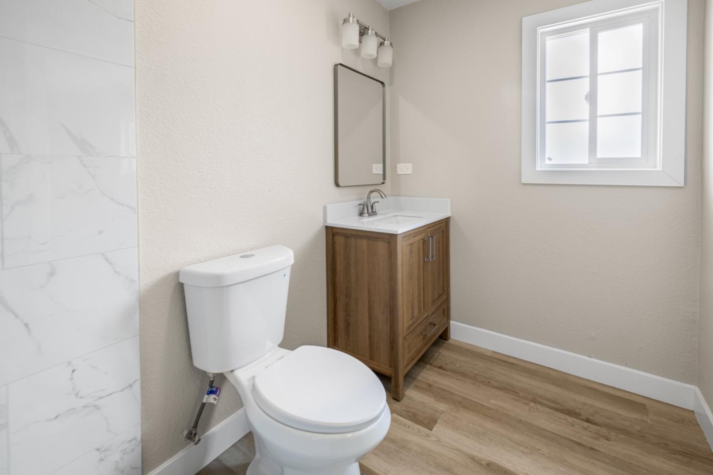 Detail Gallery Image 19 of 28 For 116 Enos Dr, Salinas,  CA 93908 - 3 Beds | 2 Baths