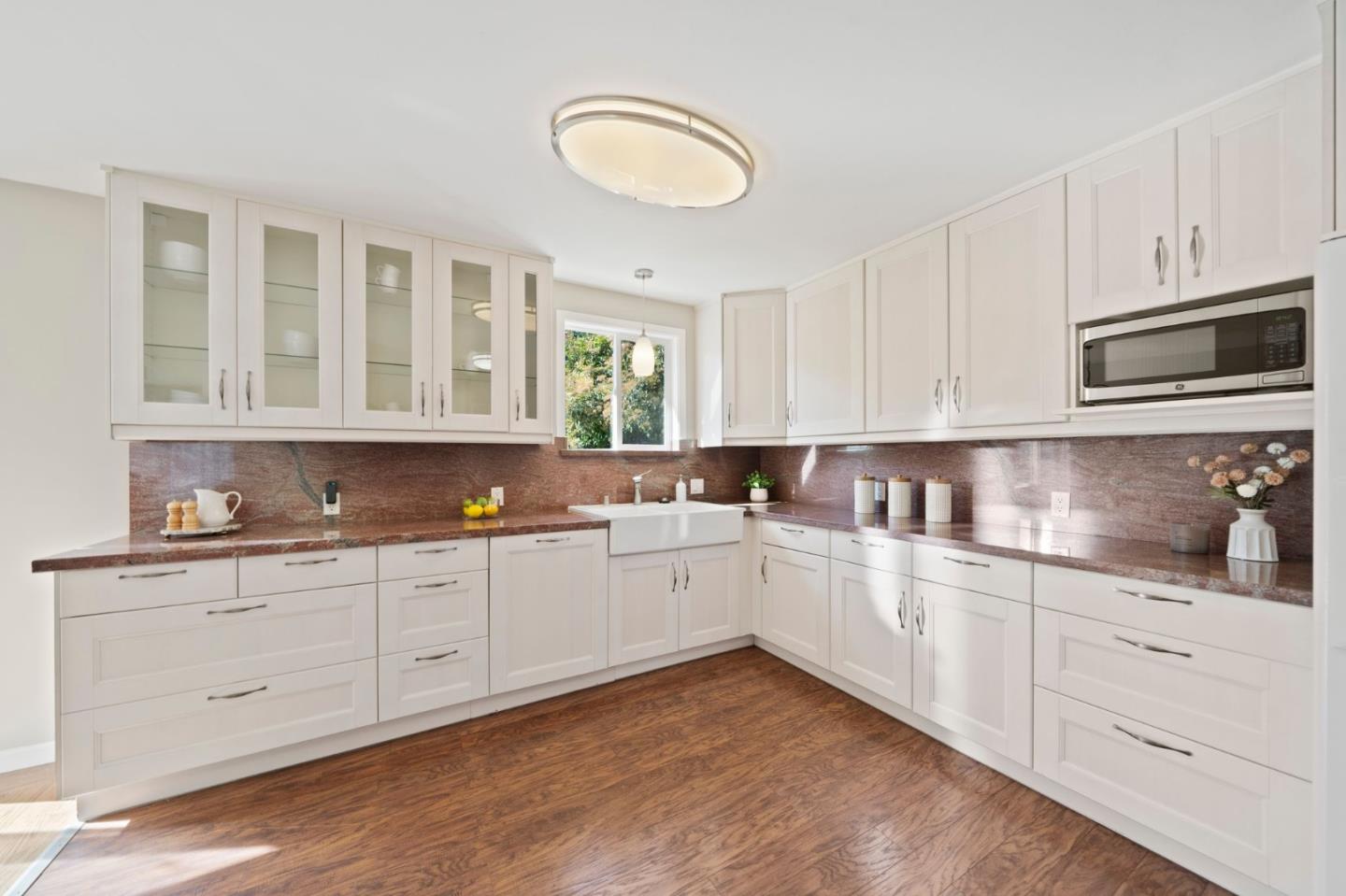 Detail Gallery Image 13 of 33 For 3544 Spring St, Redwood City,  CA 94063 - 2 Beds | 1 Baths