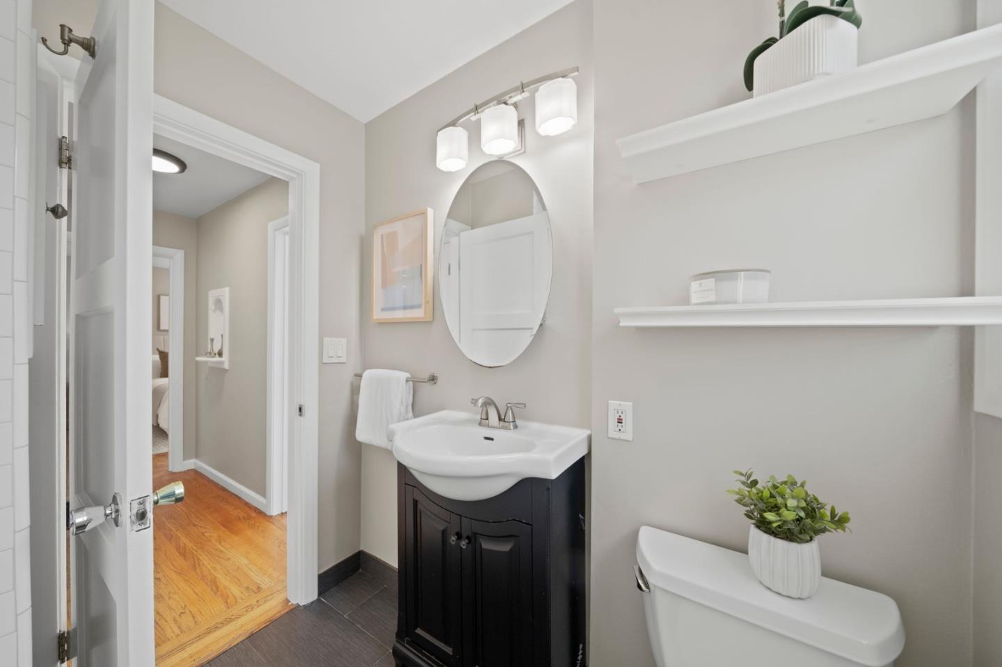 Detail Gallery Image 17 of 33 For 3544 Spring St, Redwood City,  CA 94063 - 2 Beds | 1 Baths