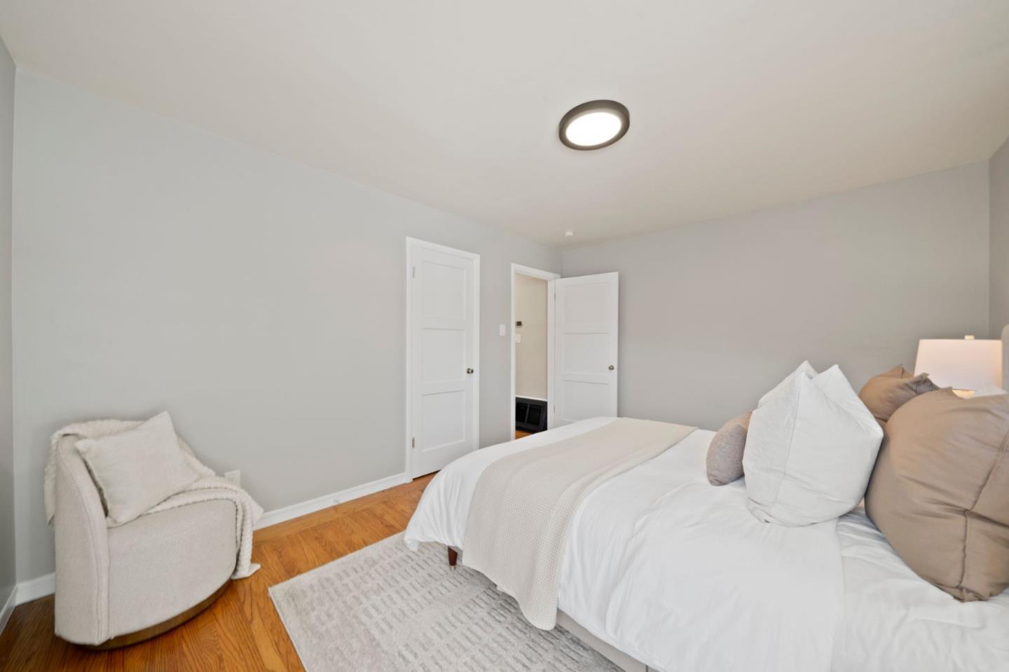 Detail Gallery Image 20 of 33 For 3544 Spring St, Redwood City,  CA 94063 - 2 Beds | 1 Baths
