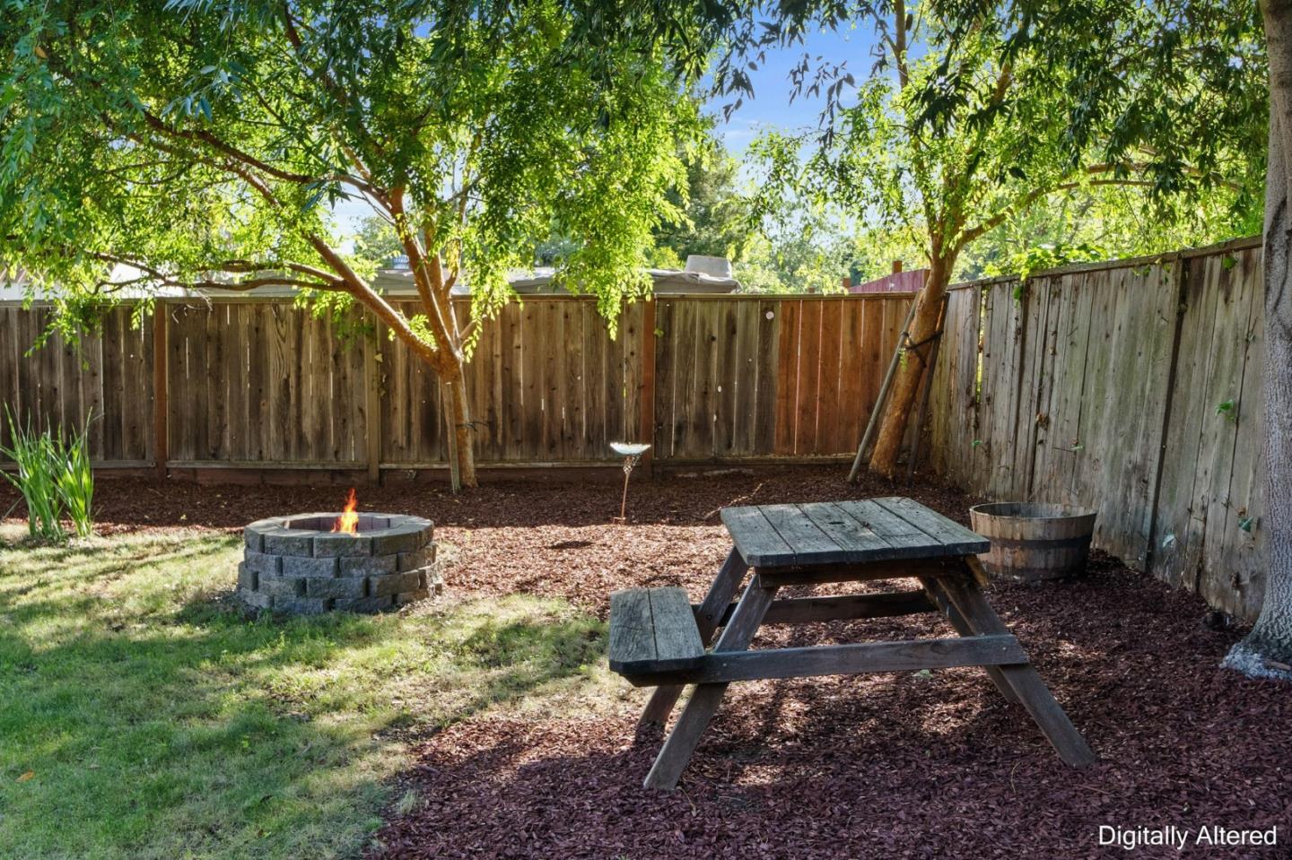 Detail Gallery Image 28 of 33 For 3544 Spring St, Redwood City,  CA 94063 - 2 Beds | 1 Baths