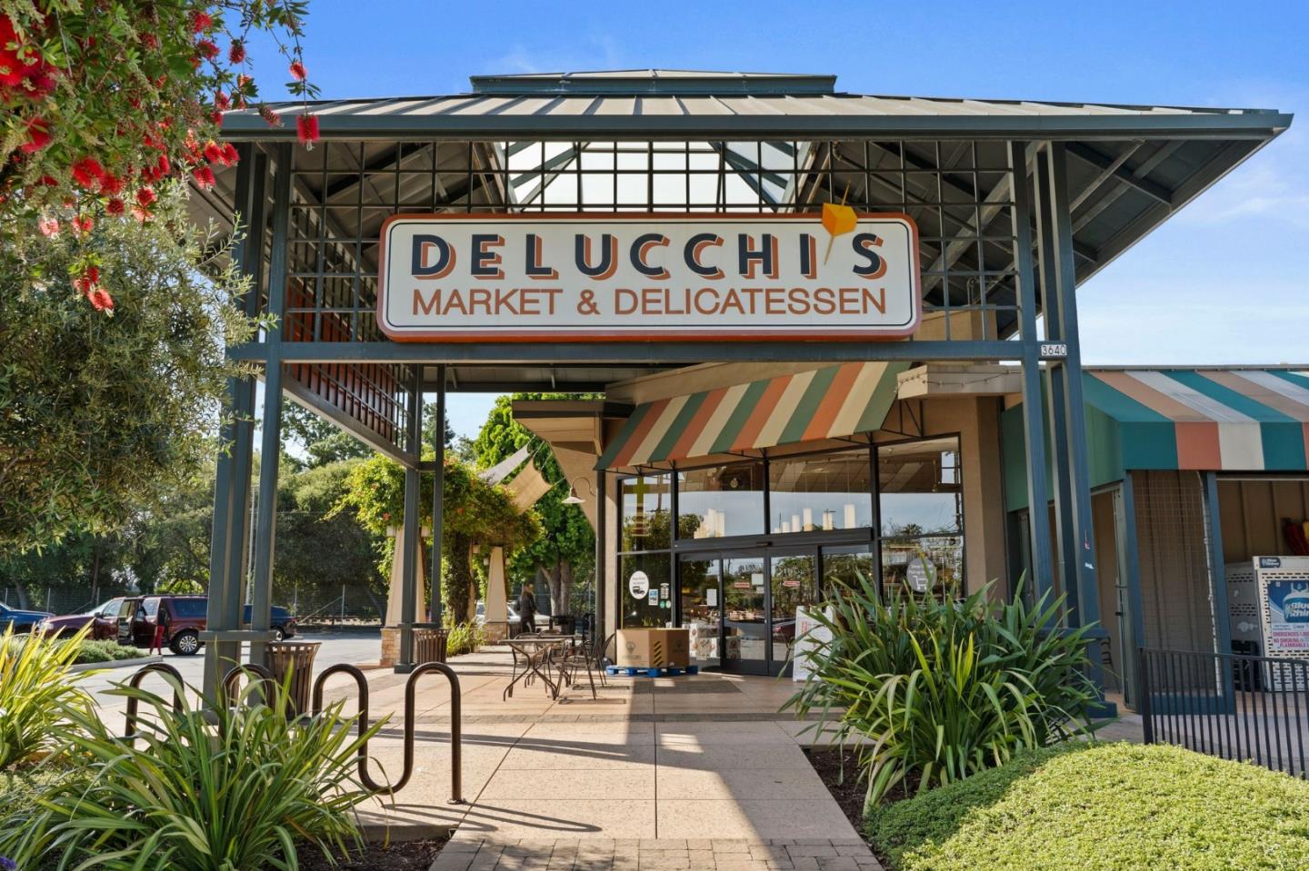 Detail Gallery Image 29 of 33 For 3544 Spring St, Redwood City,  CA 94063 - 2 Beds | 1 Baths