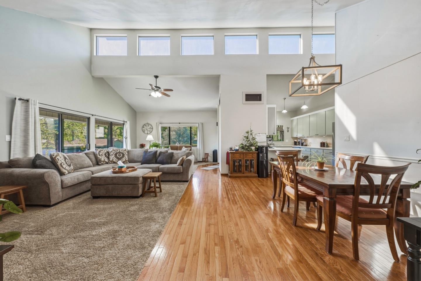 Detail Gallery Image 3 of 32 For 912 19th St, Lakeport,  CA 95453 - 3 Beds | 2 Baths