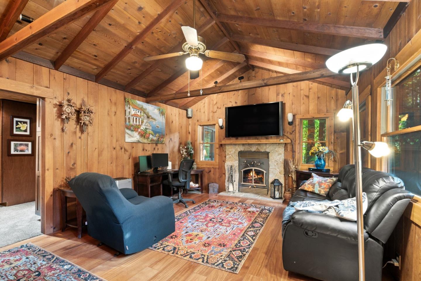 Detail Gallery Image 3 of 74 For 15101 Two Bar Rd, Boulder Creek,  CA 95006 - 2 Beds | 1 Baths