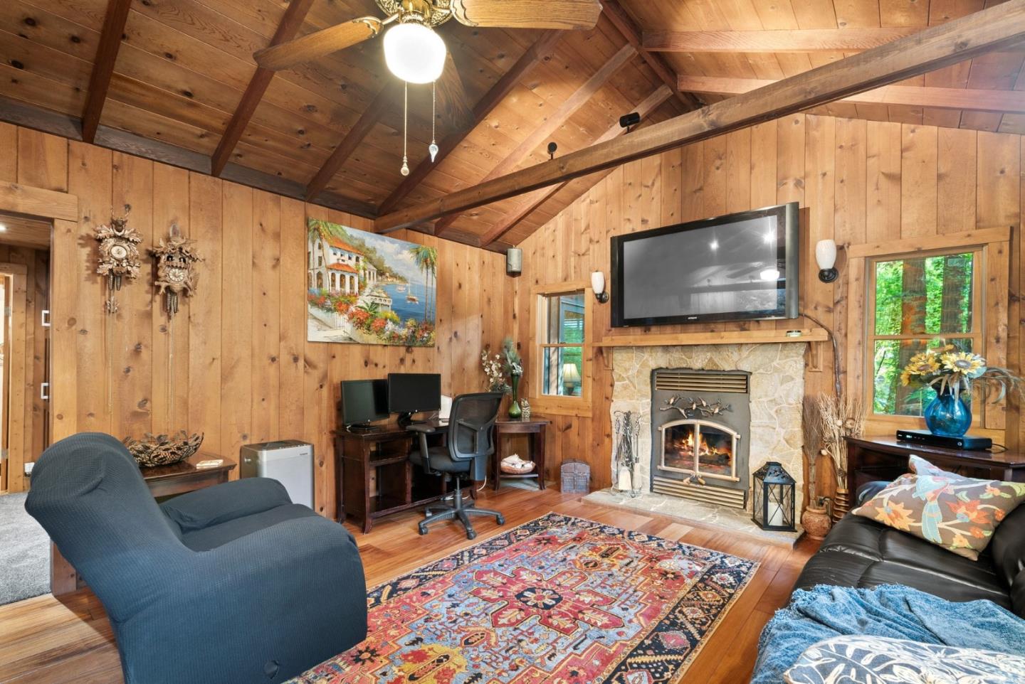 Detail Gallery Image 4 of 74 For 15101 Two Bar Rd, Boulder Creek,  CA 95006 - 2 Beds | 1 Baths