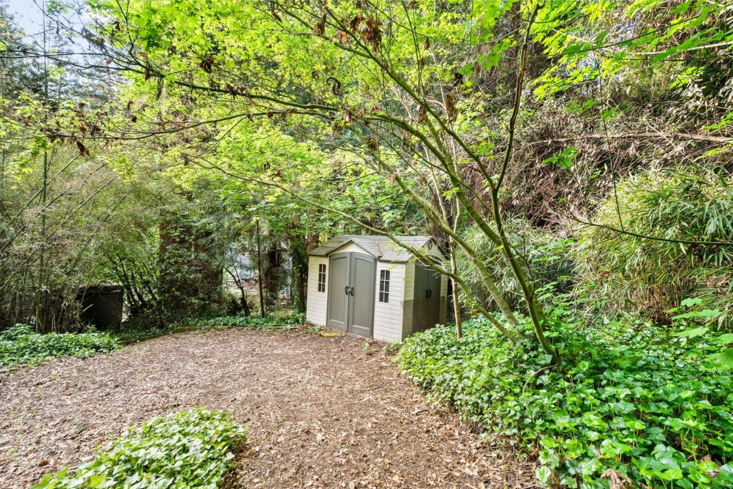 Detail Gallery Image 52 of 74 For 15101 Two Bar Rd, Boulder Creek,  CA 95006 - 2 Beds | 1 Baths