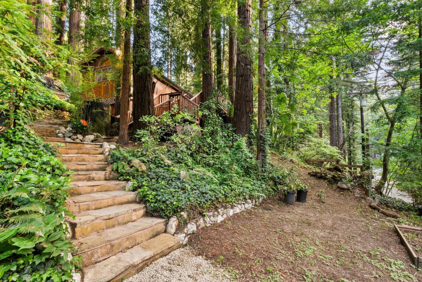 Detail Gallery Image 60 of 74 For 15101 Two Bar Rd, Boulder Creek,  CA 95006 - 2 Beds | 1 Baths