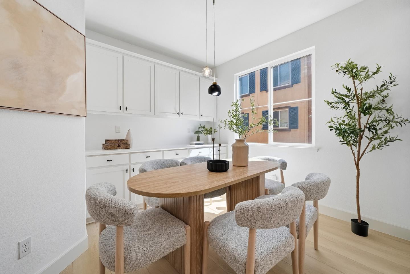 Detail Gallery Image 11 of 34 For 321 Santa Diana Ter, Sunnyvale,  CA 94085 - 3 Beds | 2/1 Baths