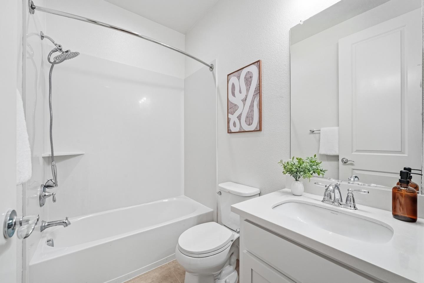 Detail Gallery Image 21 of 34 For 321 Santa Diana Ter, Sunnyvale,  CA 94085 - 3 Beds | 2/1 Baths