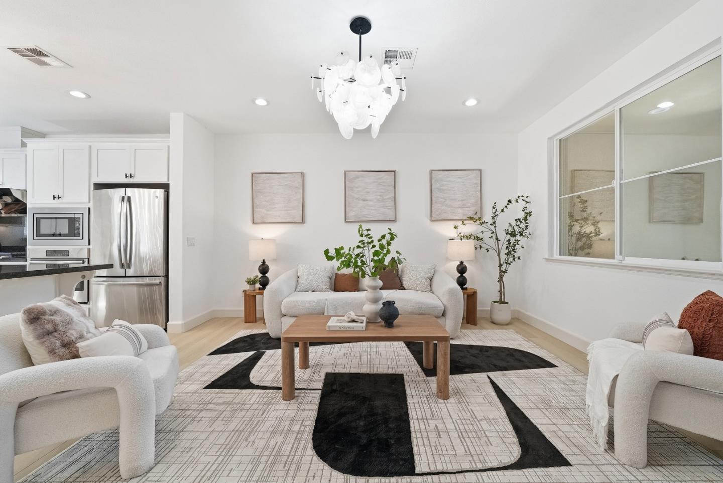 Detail Gallery Image 4 of 34 For 321 Santa Diana Ter, Sunnyvale,  CA 94085 - 3 Beds | 2/1 Baths