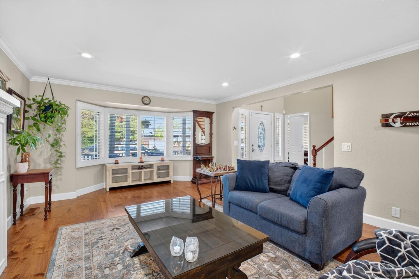 Detail Gallery Image 11 of 53 For 575 S O St, Livermore,  CA 94550 - 4 Beds | 2/1 Baths