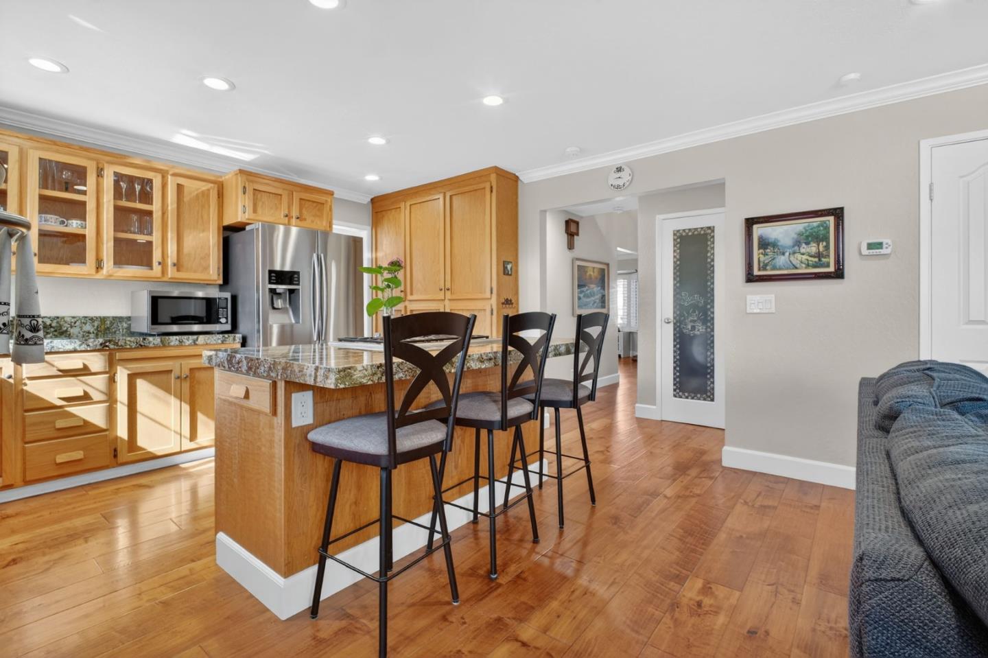 Detail Gallery Image 17 of 53 For 575 S O St, Livermore,  CA 94550 - 4 Beds | 2/1 Baths