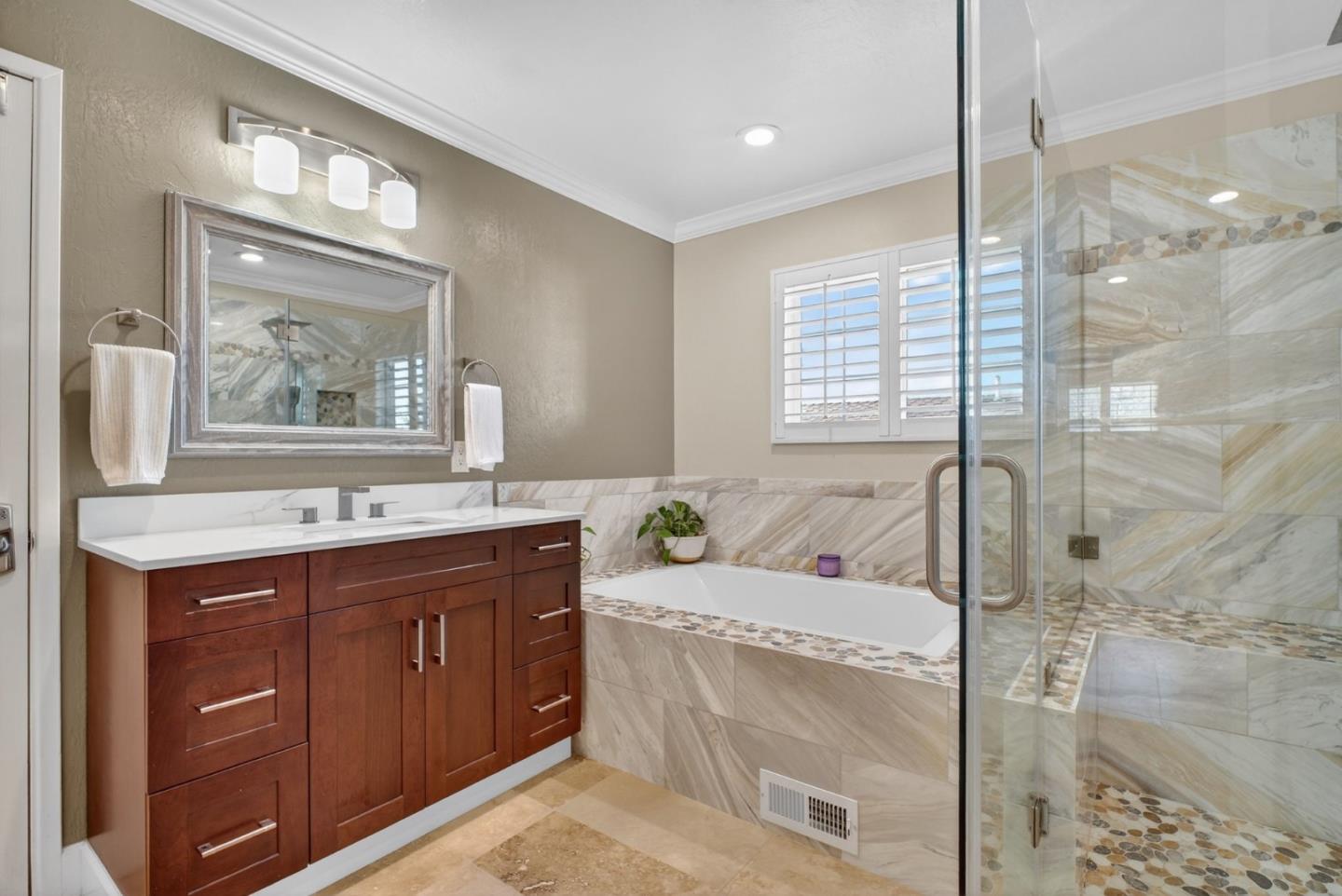 Detail Gallery Image 26 of 53 For 575 S O St, Livermore,  CA 94550 - 4 Beds | 2/1 Baths
