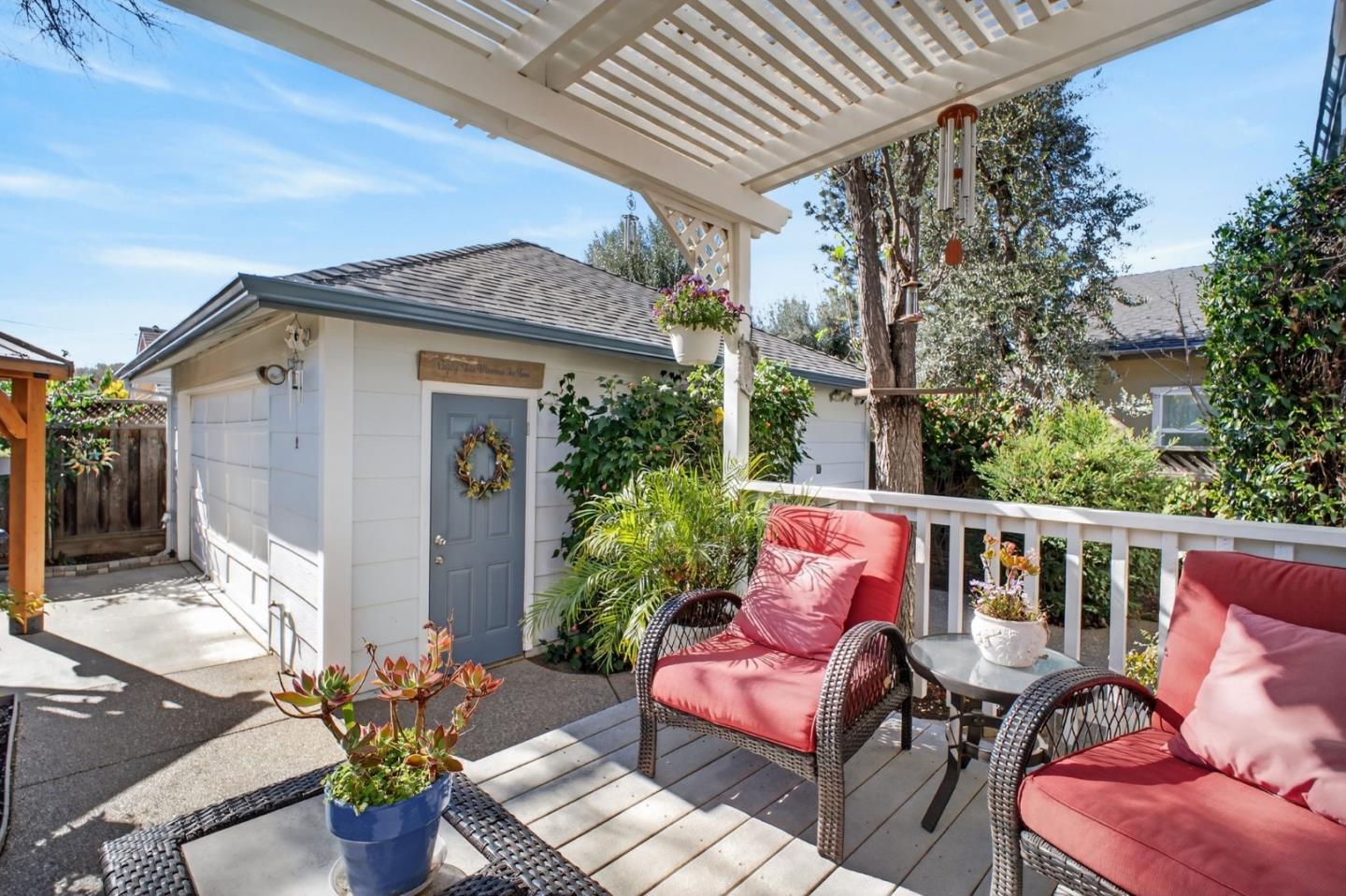 Detail Gallery Image 39 of 53 For 575 S O St, Livermore,  CA 94550 - 4 Beds | 2/1 Baths