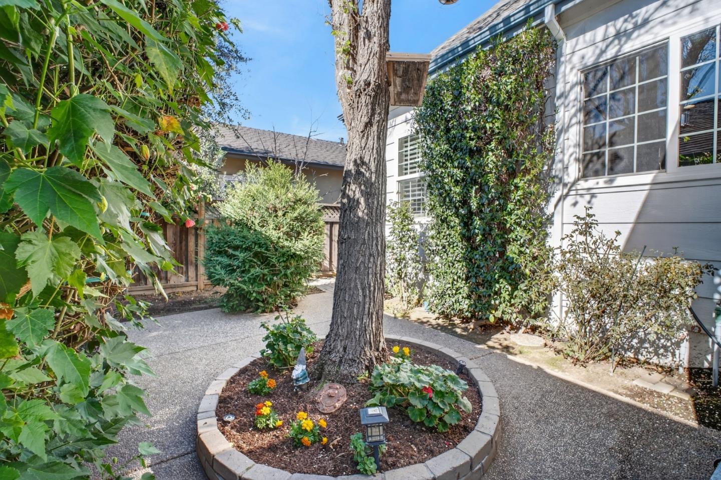 Detail Gallery Image 40 of 53 For 575 S O St, Livermore,  CA 94550 - 4 Beds | 2/1 Baths