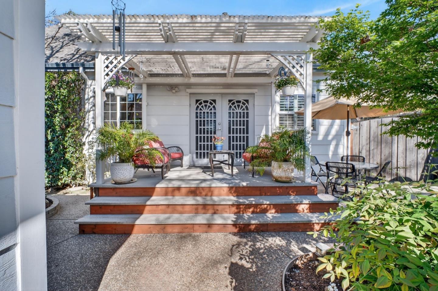 Detail Gallery Image 41 of 53 For 575 S O St, Livermore,  CA 94550 - 4 Beds | 2/1 Baths