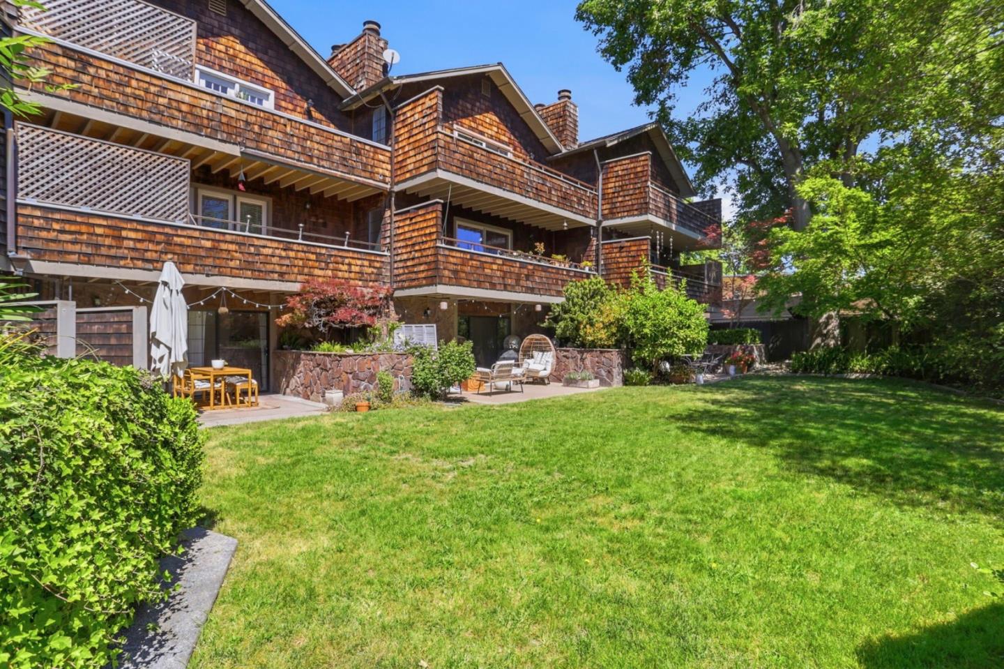 Detail Gallery Image 31 of 31 For 1503 Alta Glen Dr, San Jose,  CA 95125 - 3 Beds | 3/1 Baths