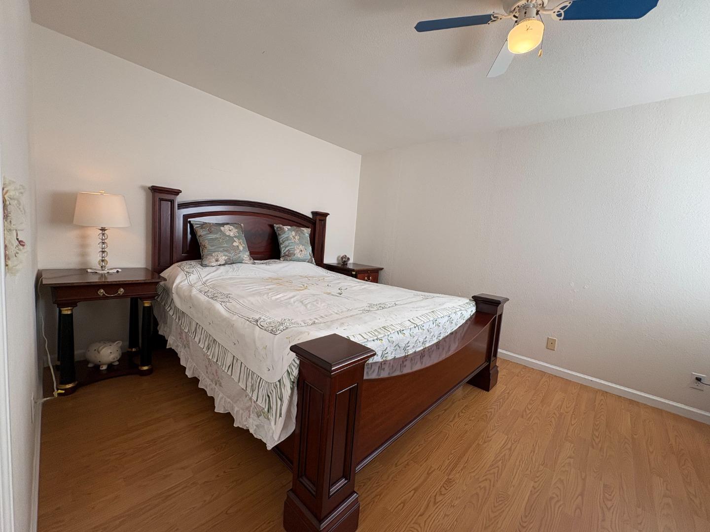 Detail Gallery Image 12 of 36 For 1201 Sycamore Ter #39,  Sunnyvale,  CA 94086 - 3 Beds | 2 Baths