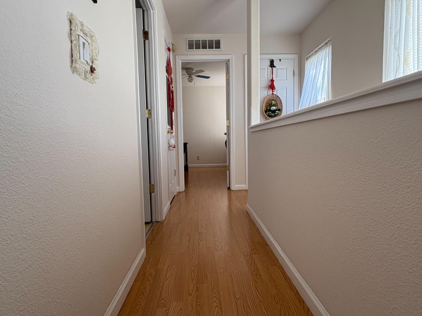 Detail Gallery Image 17 of 36 For 1201 Sycamore Ter #39,  Sunnyvale,  CA 94086 - 3 Beds | 2 Baths