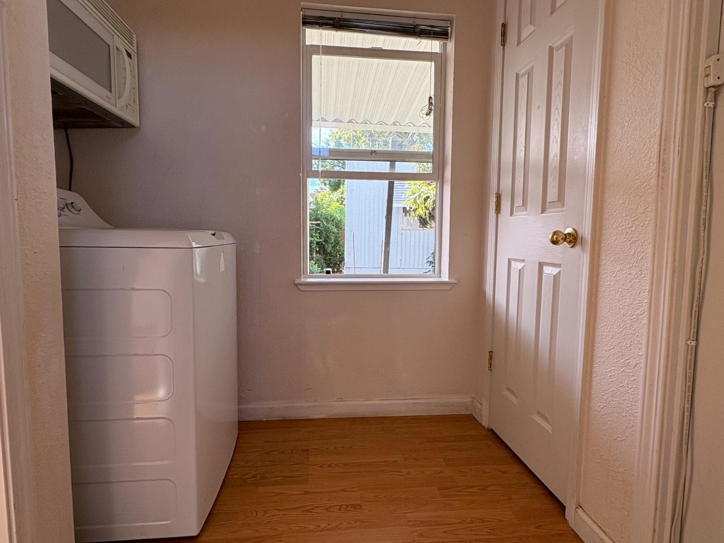 Detail Gallery Image 26 of 36 For 1201 Sycamore Ter #39,  Sunnyvale,  CA 94086 - 3 Beds | 2 Baths