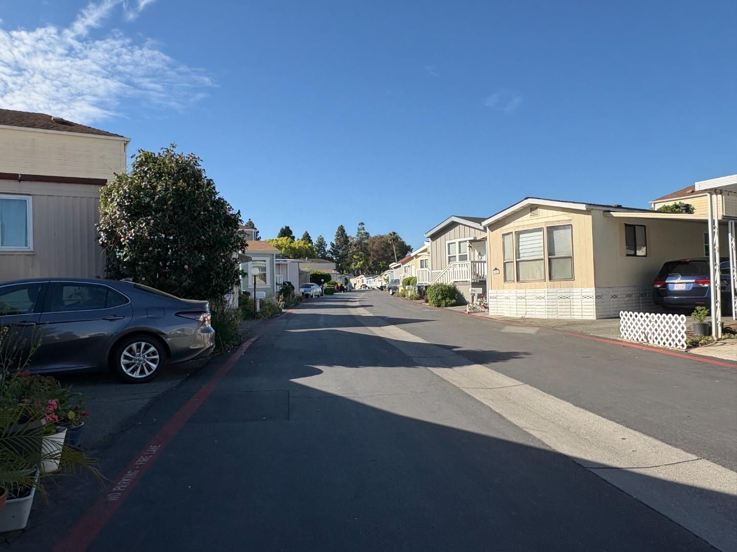 Detail Gallery Image 5 of 36 For 1201 Sycamore Ter #39,  Sunnyvale,  CA 94086 - 3 Beds | 2 Baths