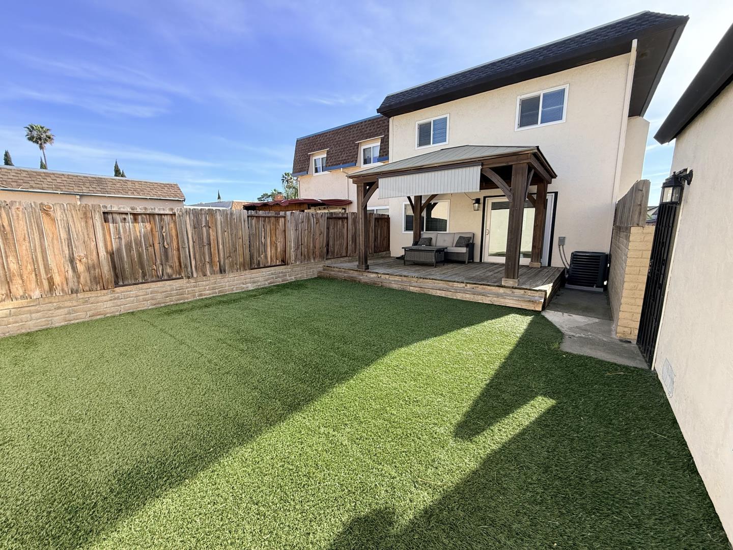 Detail Gallery Image 19 of 21 For 2423 Baltic Dr, Fairfield,  CA 94533 - 3 Beds | 1/1 Baths