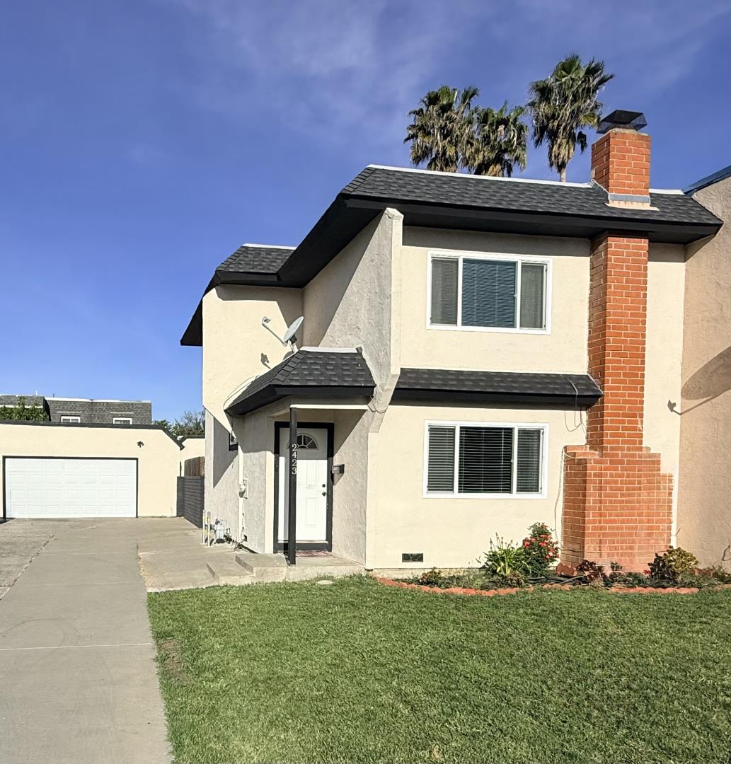 Detail Gallery Image 2 of 21 For 2423 Baltic Dr, Fairfield,  CA 94533 - 3 Beds | 1/1 Baths