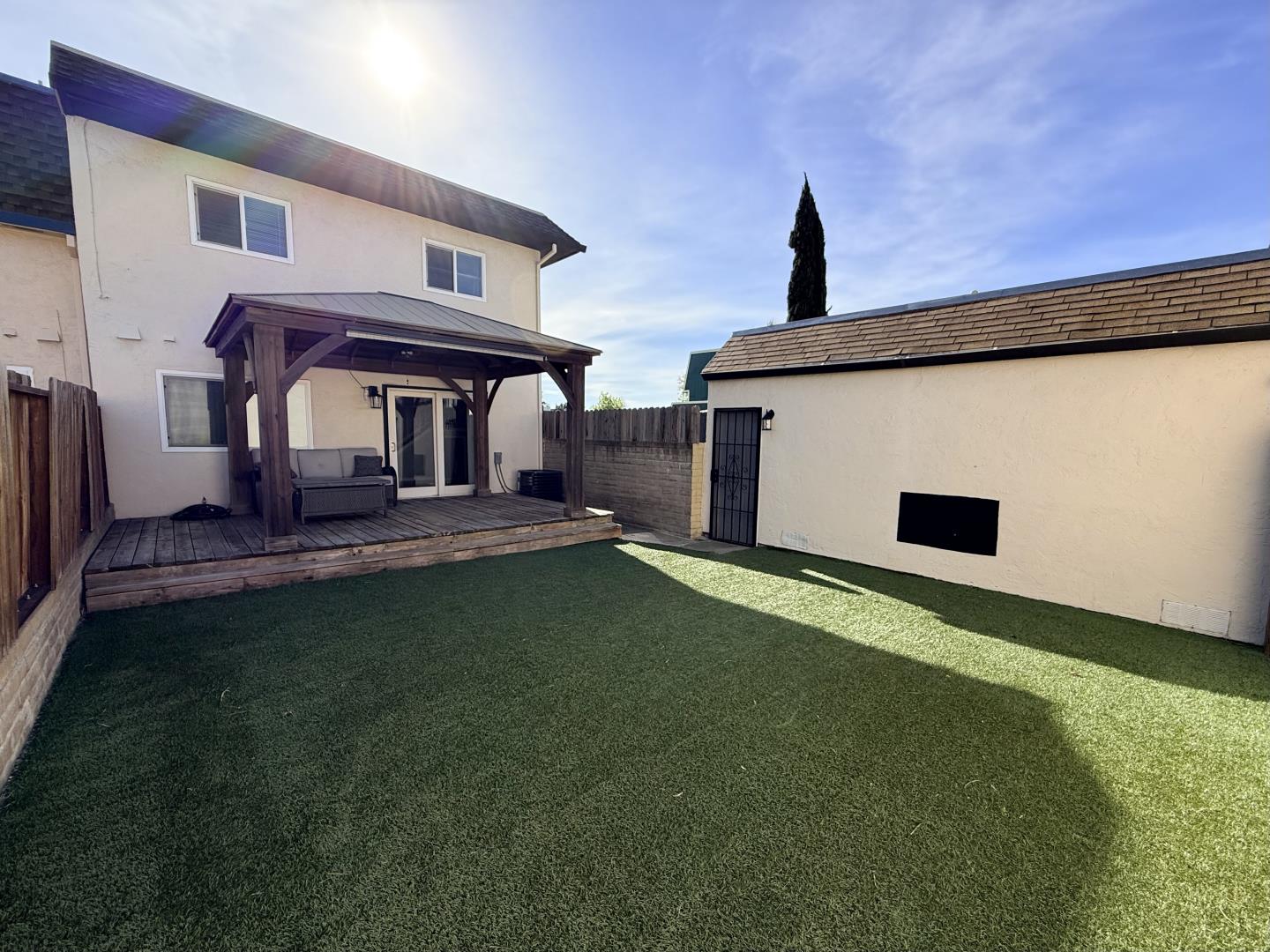 Detail Gallery Image 20 of 21 For 2423 Baltic Dr, Fairfield,  CA 94533 - 3 Beds | 1/1 Baths