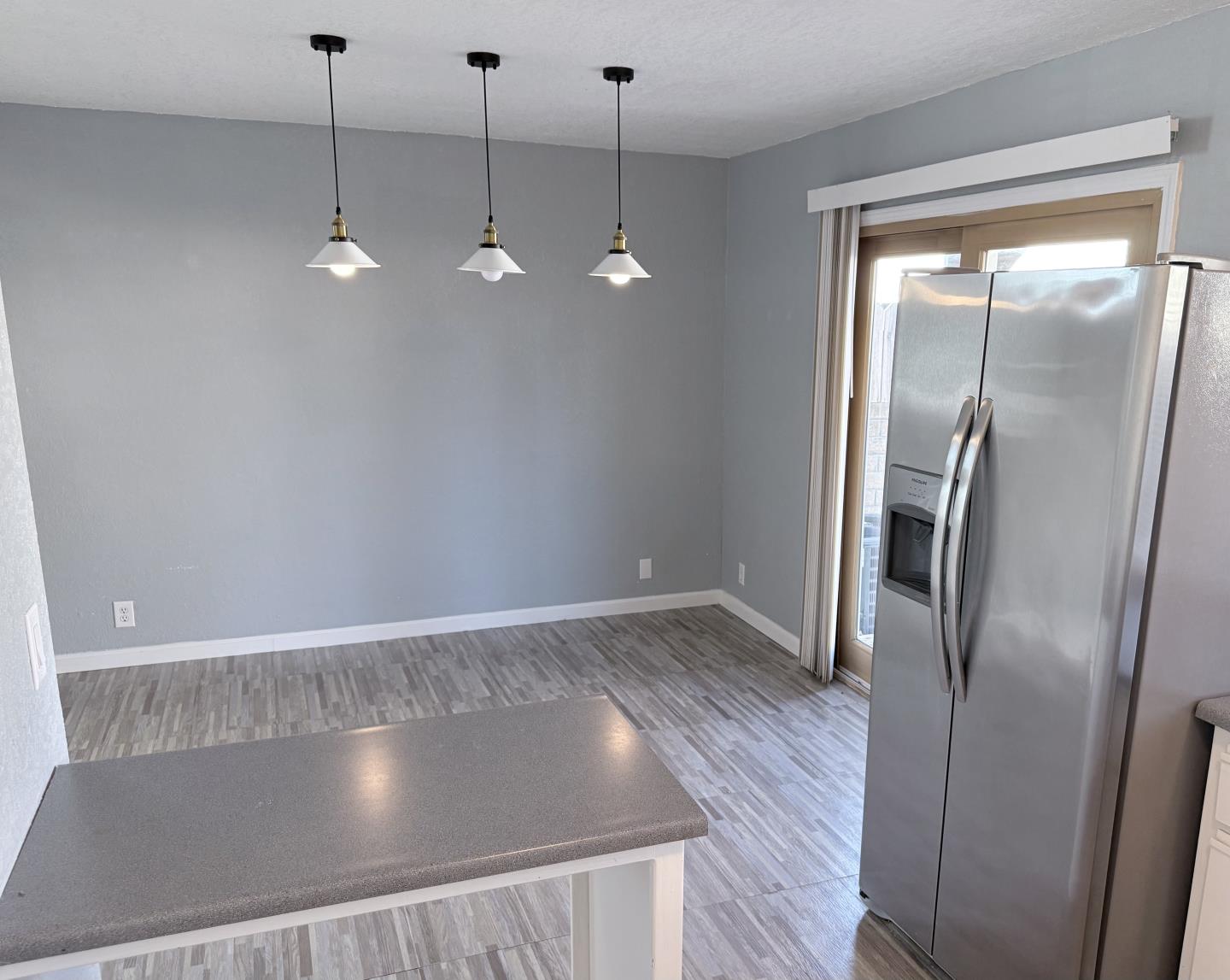 Detail Gallery Image 8 of 21 For 2423 Baltic Dr, Fairfield,  CA 94533 - 3 Beds | 1/1 Baths