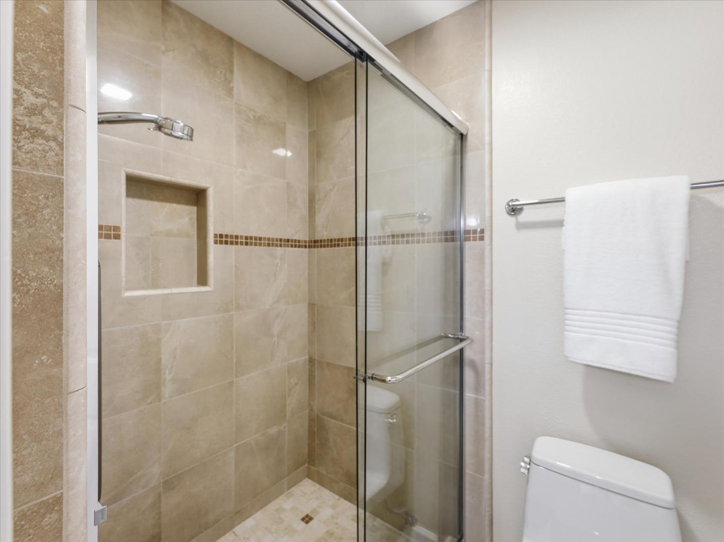 Photo #18: ML82041685 Listing: Photo #18