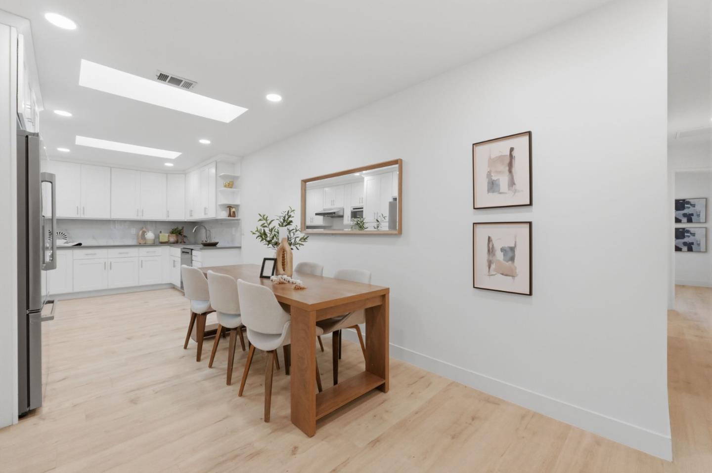 Detail Gallery Image 13 of 43 For Harwood Rd, San Jose,  CA 95124 - 6 Beds | 4 Baths