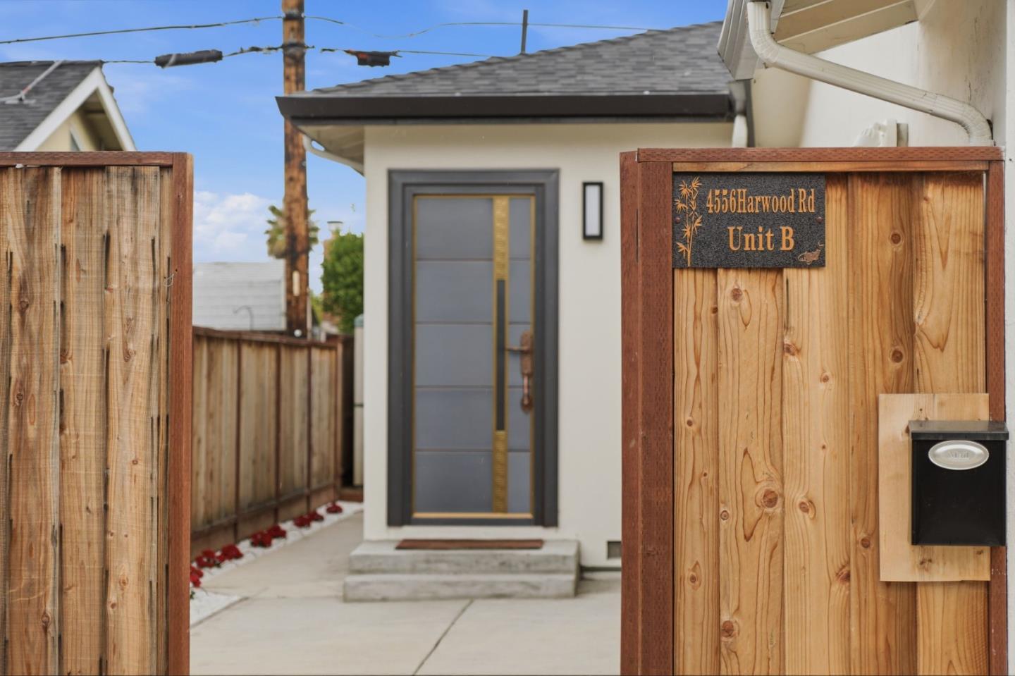 Detail Gallery Image 28 of 43 For Harwood Rd, San Jose,  CA 95124 - 6 Beds | 4 Baths