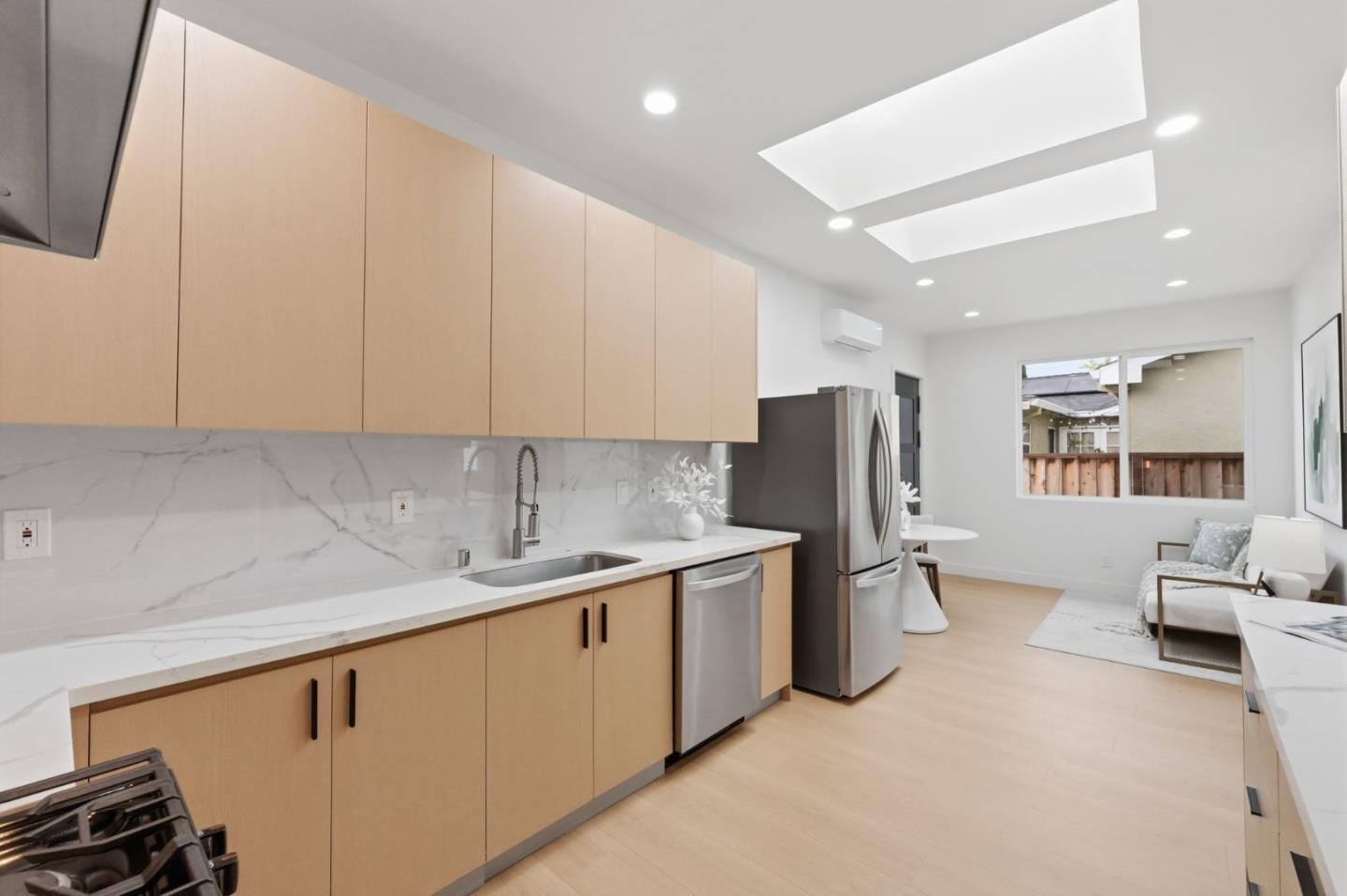 Detail Gallery Image 30 of 43 For Harwood Rd, San Jose,  CA 95124 - 6 Beds | 4 Baths