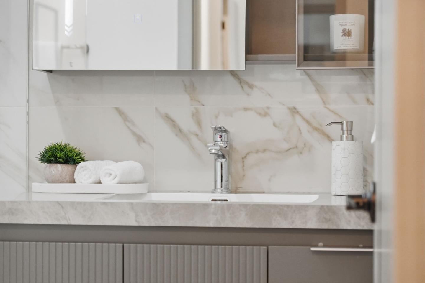 Detail Gallery Image 40 of 43 For Harwood Rd, San Jose,  CA 95124 - 6 Beds | 4 Baths