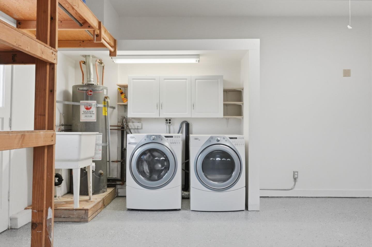 Detail Gallery Image 47 of 57 For 4556 Harwood Rd, San Jose,  CA 95124 - 6 Beds | 4 Baths