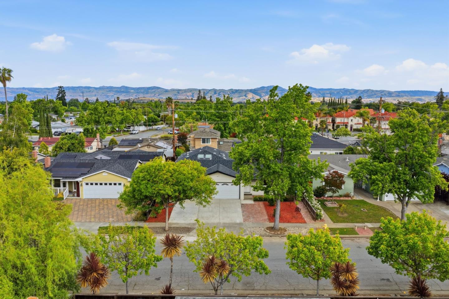 Detail Gallery Image 55 of 57 For 4556 Harwood Rd, San Jose,  CA 95124 - 6 Beds | 4 Baths