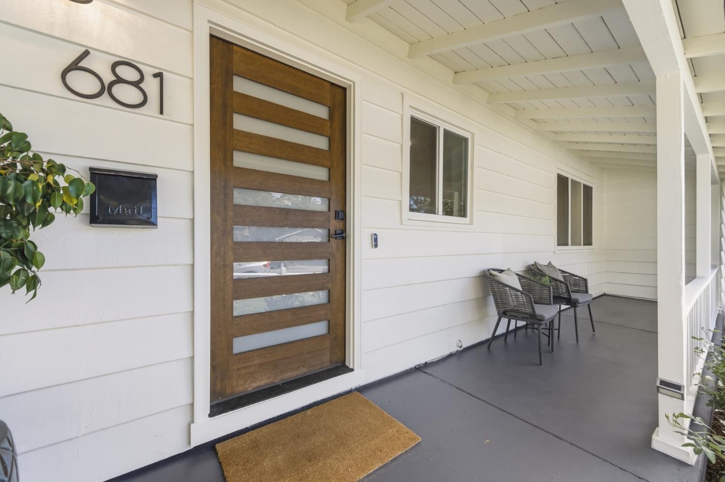 Detail Gallery Image 36 of 37 For 681 Emerald Hill Rd, Redwood City,  CA 94061 - 3 Beds | 2 Baths