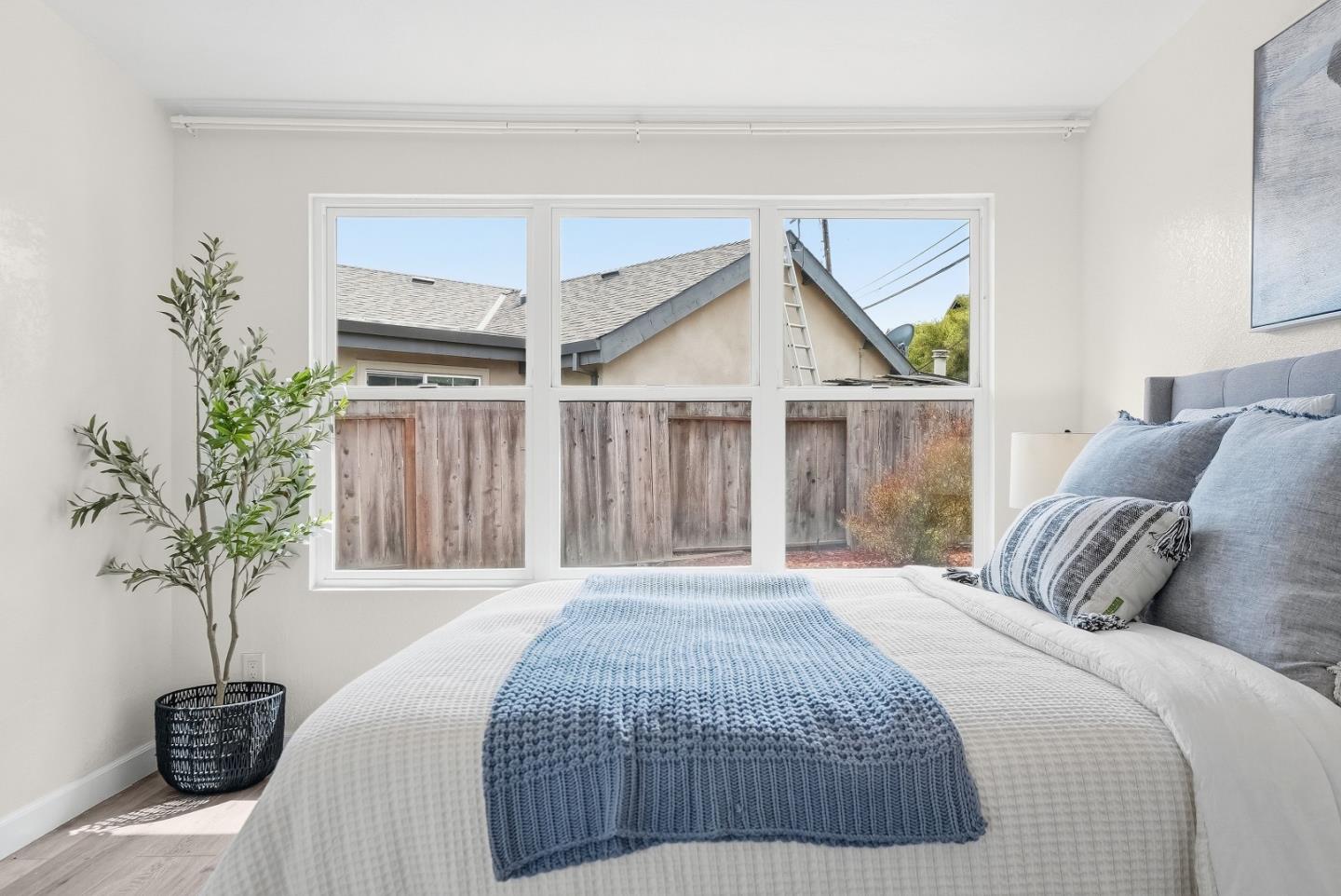 Detail Gallery Image 22 of 44 For 747 Madrone Ave, Sunnyvale,  CA 94085 - 3 Beds | 2/1 Baths