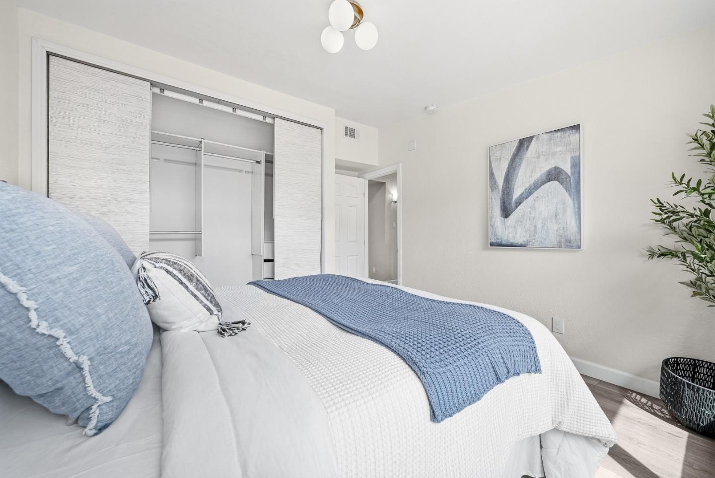 Detail Gallery Image 23 of 44 For 747 Madrone Ave, Sunnyvale,  CA 94085 - 3 Beds | 2/1 Baths