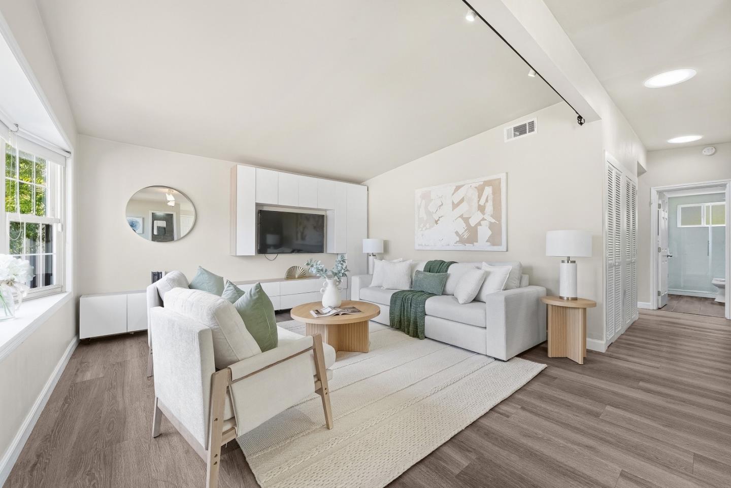 Detail Gallery Image 6 of 44 For 747 Madrone Ave, Sunnyvale,  CA 94085 - 3 Beds | 2/1 Baths