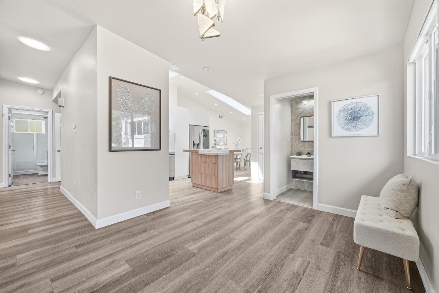 Detail Gallery Image 9 of 44 For 747 Madrone Ave, Sunnyvale,  CA 94085 - 3 Beds | 2/1 Baths