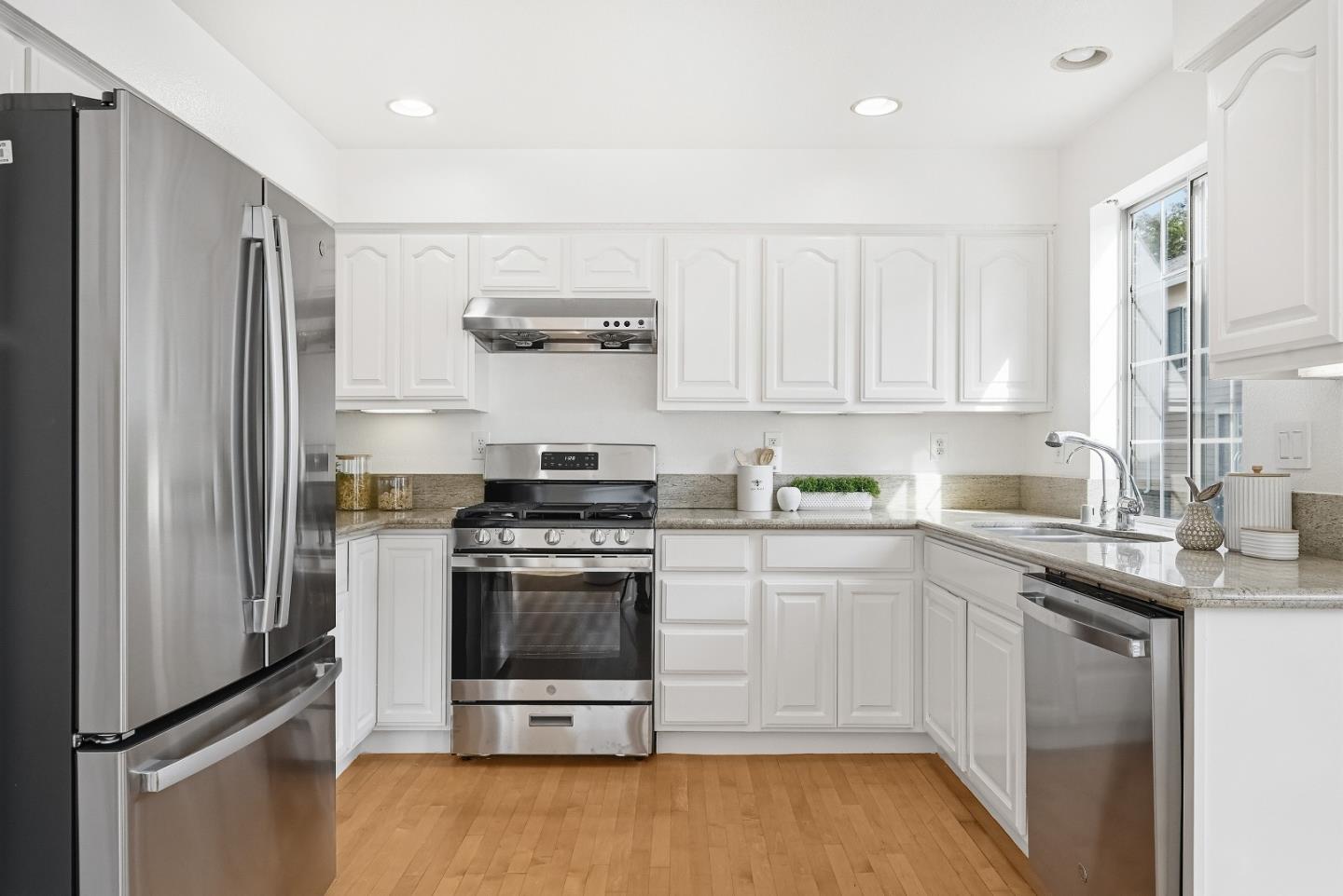 Photo #10: ML82041695 Listing: Photo #10