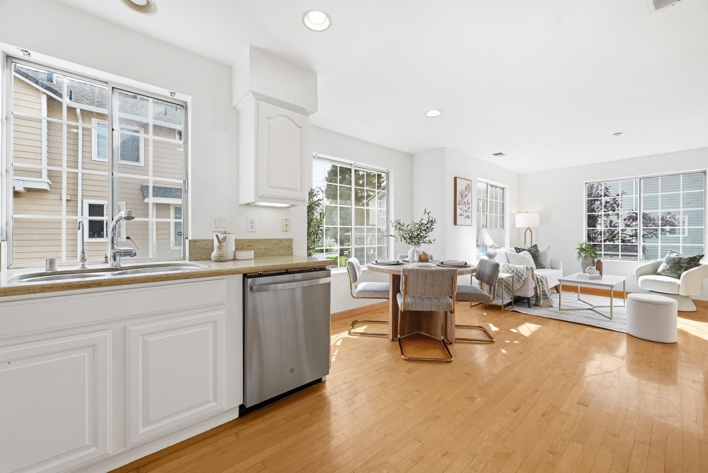 Photo #12: ML82041695 Listing: Photo #12